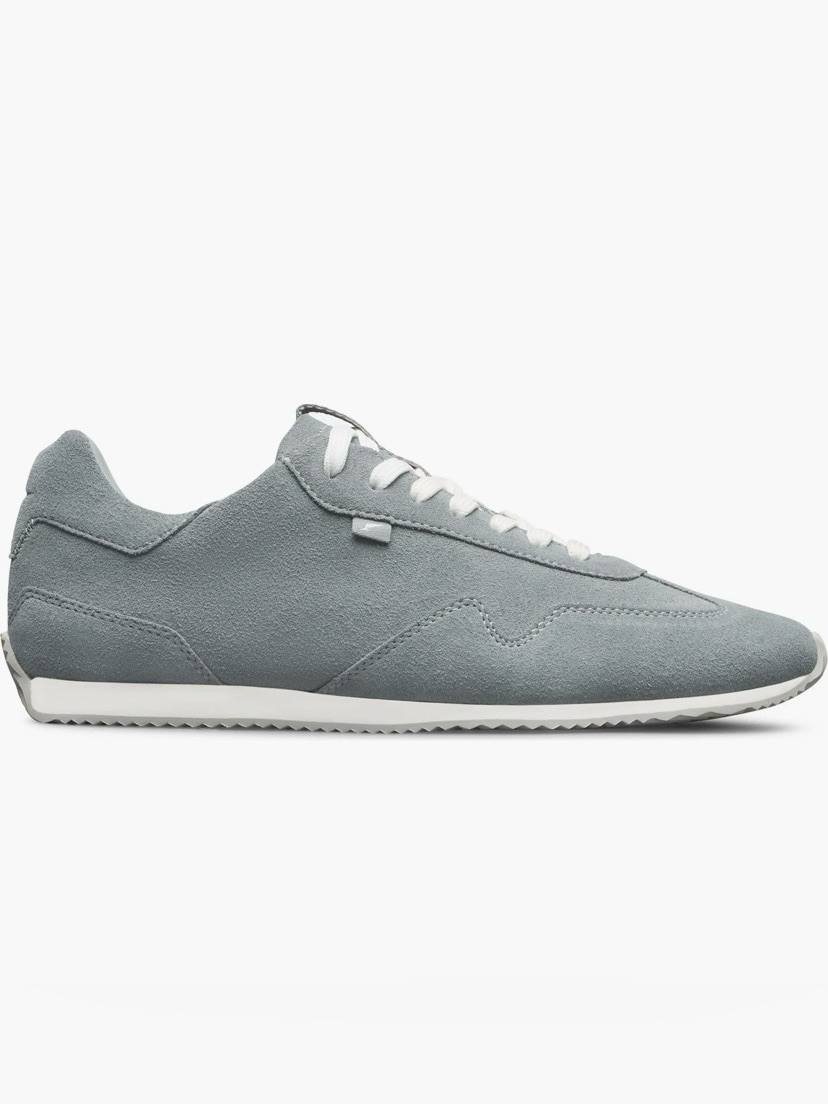 Wolf And Shepherd Pacer Light Sneaker In Grey